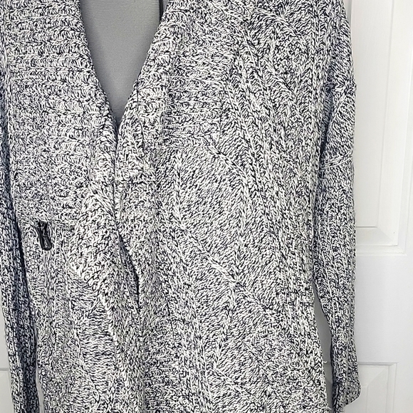 RD Style Daksha Cable Knit Cardigan wrap Style Sweater Gray Size SP - Picture 5 of 10